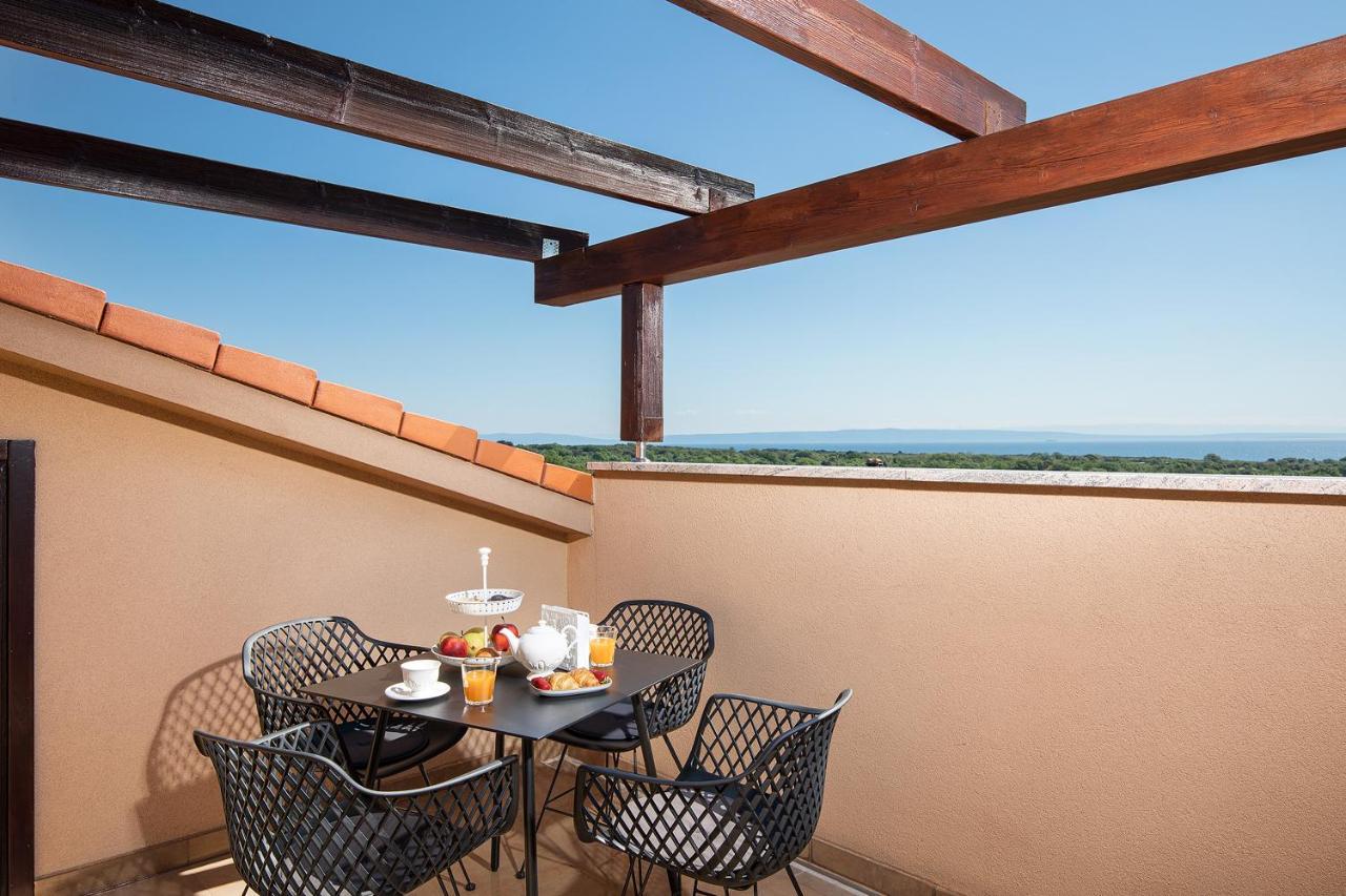 Cesare Apartment, With Swimming Pool And Sea View Liznjan Ngoại thất bức ảnh